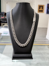 22 Inch Silver and Moissanite Chain
