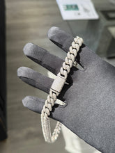 22 Inch Silver and Moissanite Chain