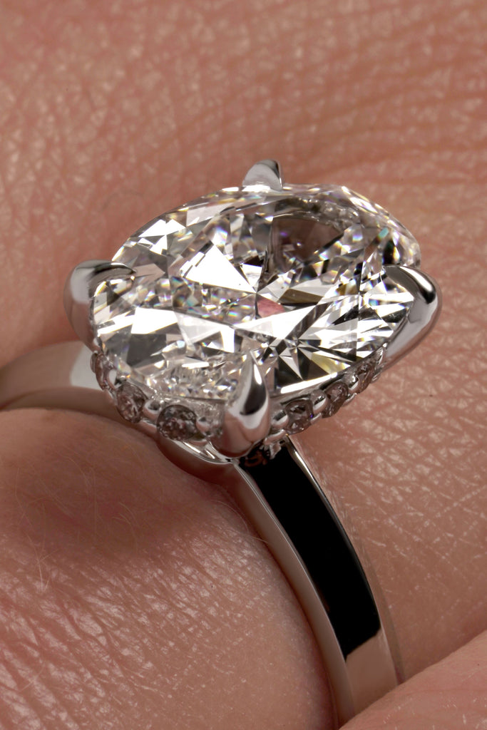 Copy of Oval Cut Engagement Ring With Knife-Edge Shank
